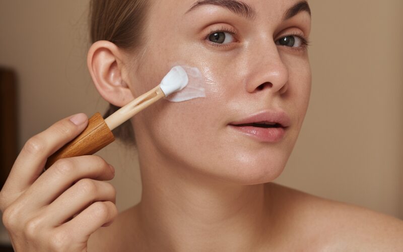 Retinol: O Guia Essencial para Usá-lo Corretamente em Sua Rotina